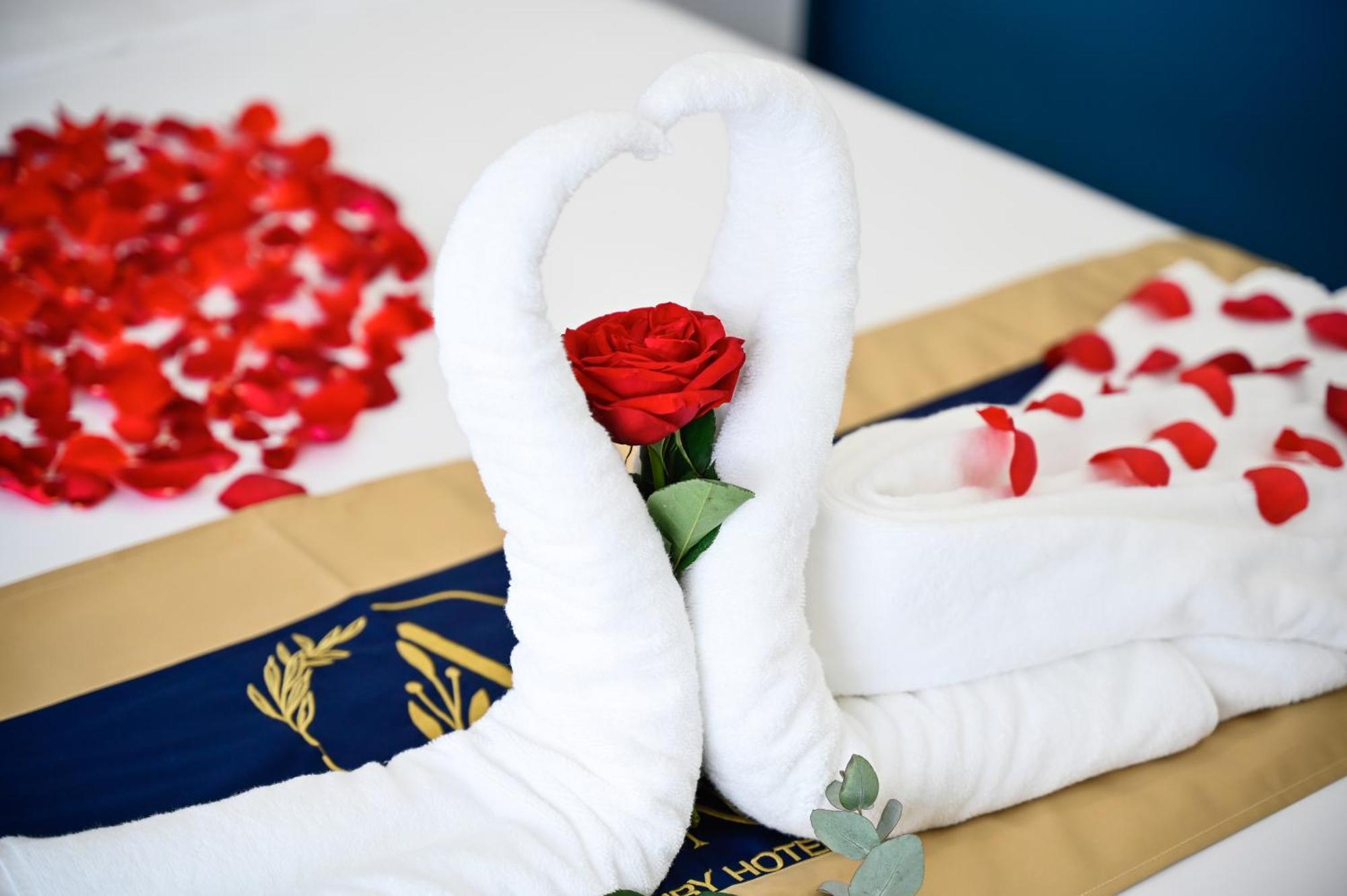 Arina Luxury Hotel - Vincom Τάι Νινχ Εξωτερικό φωτογραφία